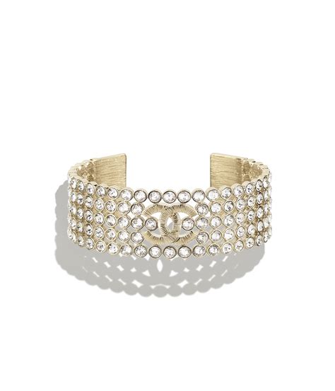 chanel pearl cuff bracelet|chanel new cuff bracelet with diamond.